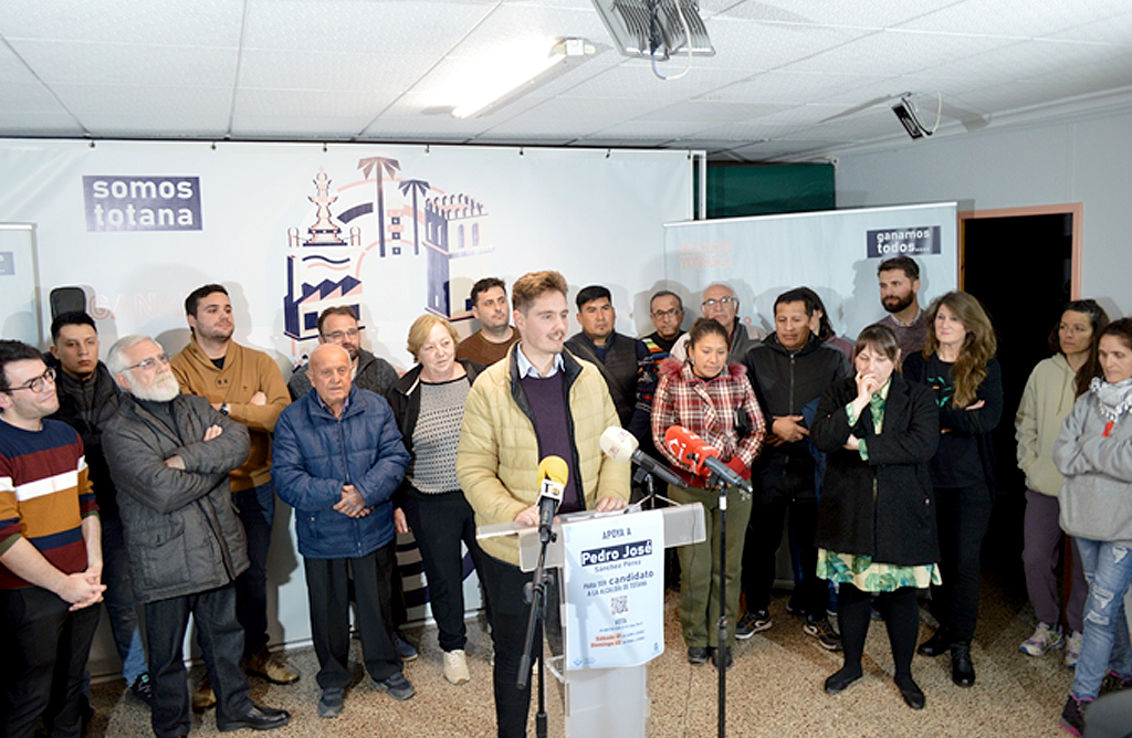 Más de 350 vecinos ratifican la candidatura de Pedro José Sánchez para revalidar la Alcaldía con Ganar Totana